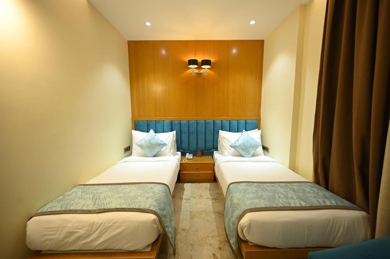 The Royal Class Hotel Gwalior Exterior foto