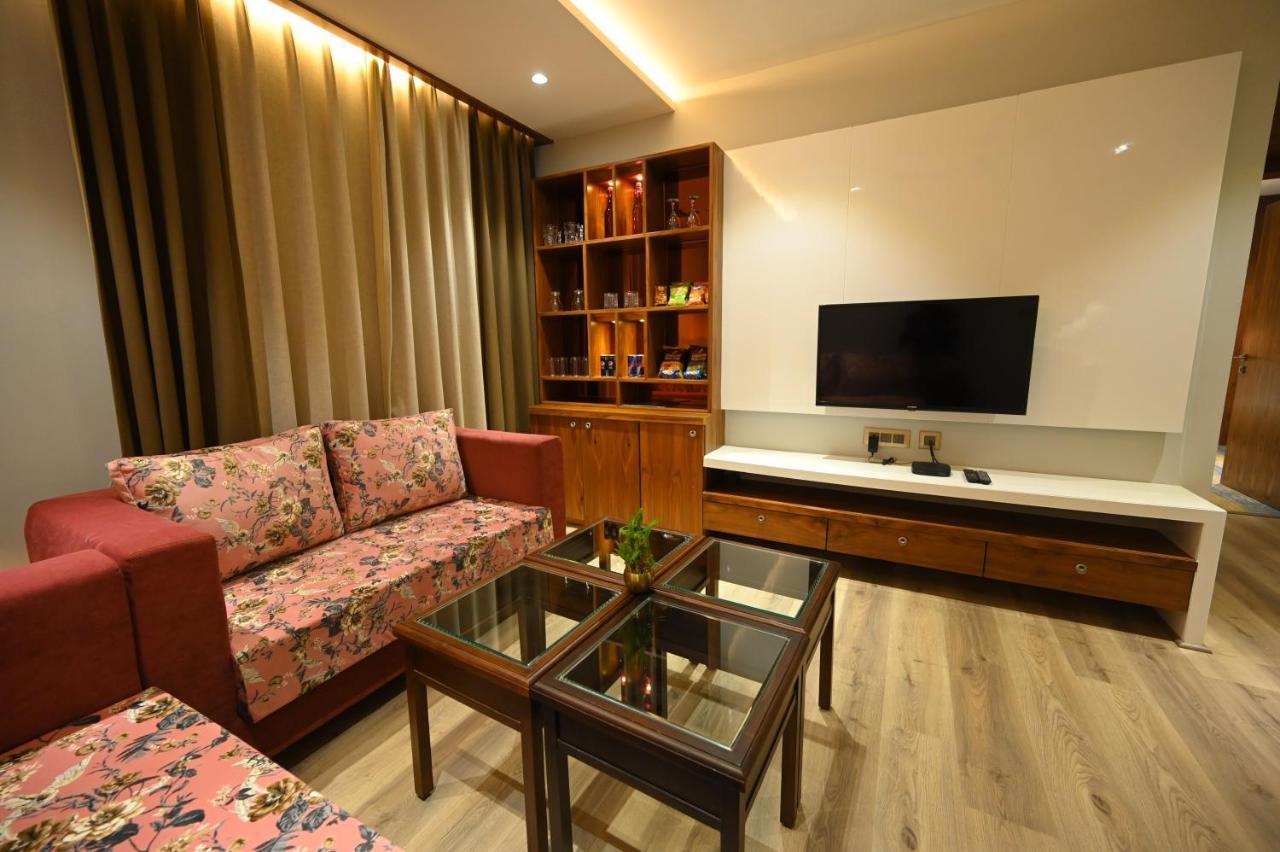 The Royal Class Hotel Gwalior Exterior foto